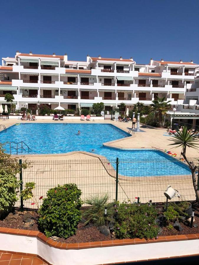 Apartamento De 1 Dormitorio En Victoria Court 2 Los Cristianos. Los Cristianos  Zewnętrze zdjęcie